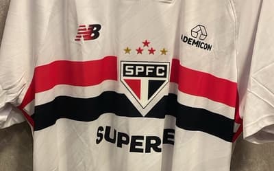 Entenda a polêmica envolvendo a nova camisa do São Paulo nos bastidores