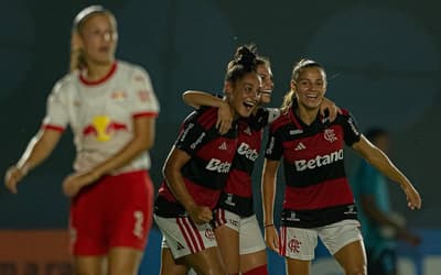 Com gol no primeiro minuto, Flamengo supera Red Bull Bragantino no Brasileirão Feminino