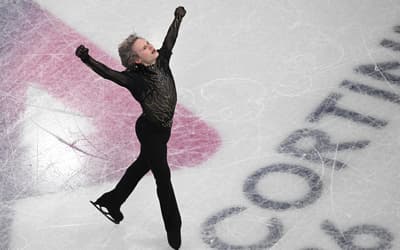 Sob olhar de Djokovic, EUA leva ouro e Itália emociona na patinação artística