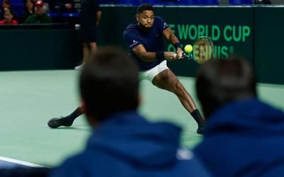 Canadá larga na frente do Brasil na Copa Davis em Vancouver