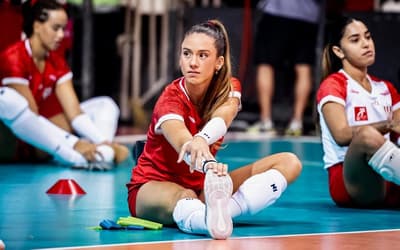 Júlia, do Tijuca, volta a jogar após ter sido baleada: 'Sensação muito boa'