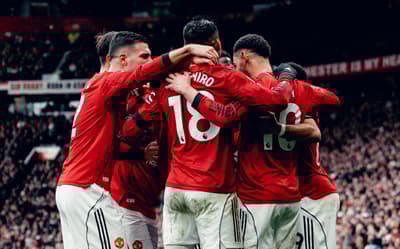 Manchester United visita Everton no melhor momento da temporada