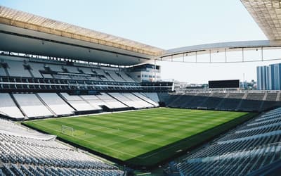 Corinthians: Neo Química Arena recebe instalação do sistema de impedimento semiautomático
