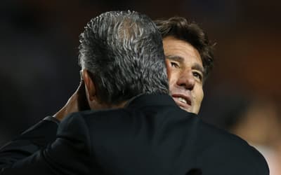 Comandantes de Vasco e Cruzeiro, Renato Gaúcho e Tite já se enfrentaram como jogadores