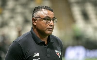Roger Machado faz processo de 'entrevistas' com jogadores do São Paulo