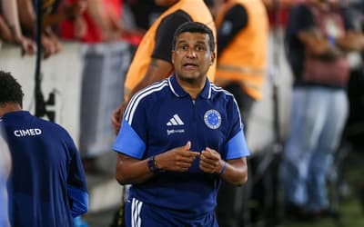 Wesley Carvalho reage à derrota e manda recado para novo técnico do Cruzeiro