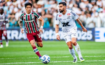 Após conversa com Cuca, Tomás Rincón ganha oportunidade no Santos