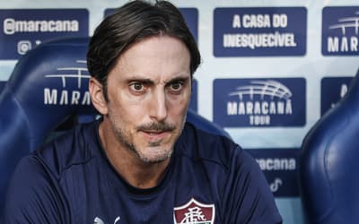 Zubeldía tem problema com estrangeiros no Fluminense