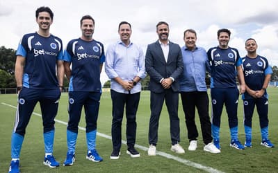 Quais são os planos de Artur Jorge para os jogadores da base no Cruzeiro?