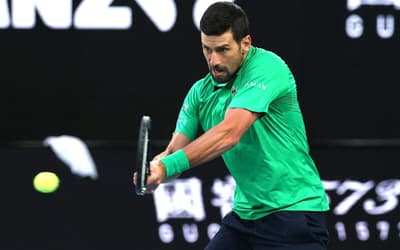 Djokovic desiste do Masters 1000 de Miami por lesão no ombro