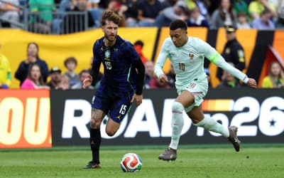 Léo Pereira analisa estreia pela Seleção e vê 'detalhe' em gol de Mbappé