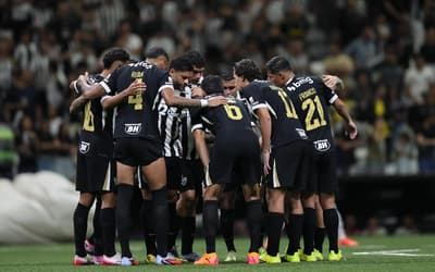 Atlético-MG recebe o Inter em busca de primeira vitória no Brasileiro e reação na temporada