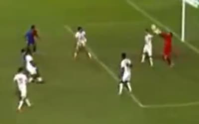 Árbitro marca pênalti em 'mão de goleiro', e Manaus é eliminado do Amazonense