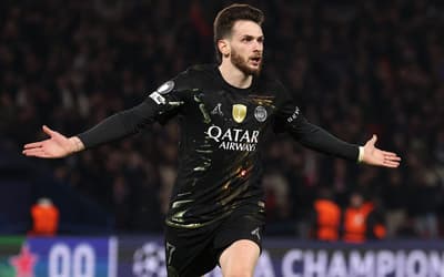 PSG goleia o Chelsea e sai na frente nas oitavas da Champions