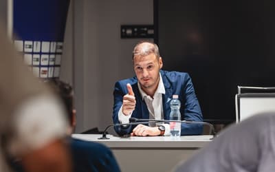 Ex-Flamengo inicia história na Hungria, e ZTE surge como porta para brasileiros na Europa