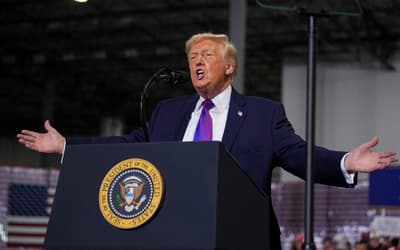 Trump recomenda que Irã não participe da Copa do Mundo 'pela própria segurança'