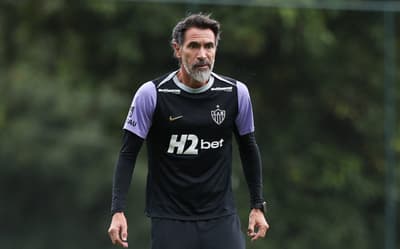 Desfalques e dúvidas: As opções de Domínguez para escalar o Atlético-MG contra o Inter