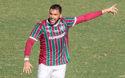 Freytes comenta vaias e aplausos da torcida do Fluminense: 'Com ou sem mim'