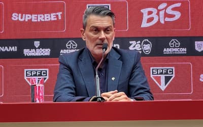 Diretor do São Paulo faz cobrança à arbitragem antes de clássico contra o Palmeiras