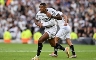 Botafogo discute termos com Atlético-MG pelo retorno de Júnior Santos