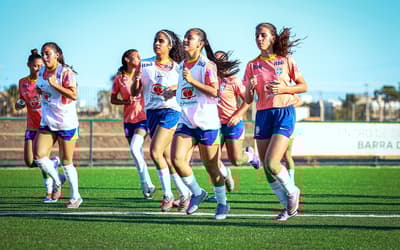 Seleção Feminina sub-17 é convocada para período de treinos na Granja Comary antes do Sul-Americano