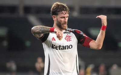 Entre cobranças de Zico e Petkovic e sonho realizado, Léo Pereira mostra trunfo no Flamengo