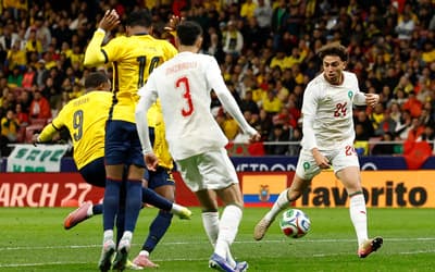 Com destaque de jogador do Flamengo, Equador empata com rival do Brasil na Copa