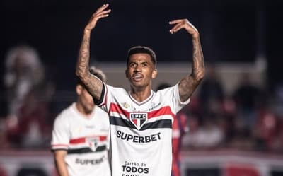 São Paulo inova e anuncia renovação com Marcos Antonio