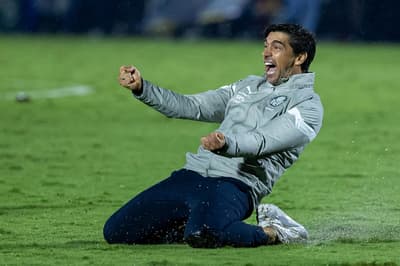 Times que mais trocaram de técnicos na era Abel Ferreira