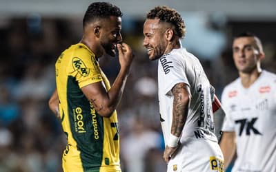 Carrasco do Santos em 2025, Reinaldo reencontra o rival após marcar nos dois confrontos