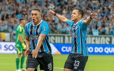Grêmio bate o Inter e abre vantagem na final do Gaúcho: resultados pelos Estaduais