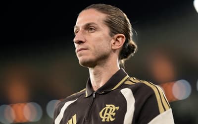 Torcedores de gigante europeu pedem a contratação de Filipe Luis: 'Traga'