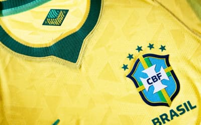As polêmicas camisas da Seleção: Brasil é 'Brasa'? 'Demônio' estampado? Entenda