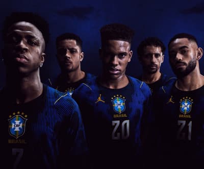 Fotos da nova camisa 2 do Brasil para a Copa do Mundo