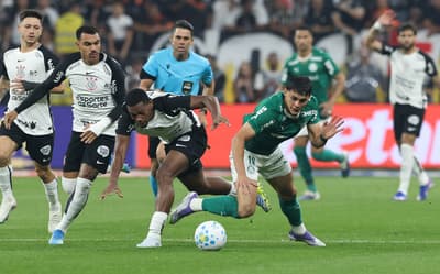 Melhores momentos: Com dois a menos, Corinthians segura o Palmeiras e dérbi fica no empate