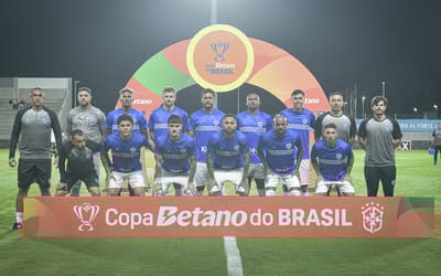 Adversário do Corinthians, Barra aposta em IA para avaliar e contratar jogadores