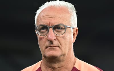 Corinthians chega a oito jogos sem vencer e pressão sobre Dorival cresce