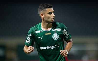 Garçom do Palmeiras, Andreas Pereira agradece Abel e elenco: 'Fácil achá-los em campo'