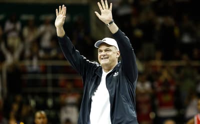 Último adeus ao 'Mão Santa': São Paulo recebe memorial de Oscar Schmidt