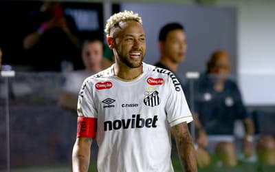 Com Neymar, Santos divulga lista de relacionados para duelo com o San Lorenzo