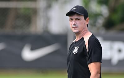 Diniz faz mudanças importantes no Corinthians para enfrentar o Vasco; veja escalação