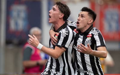 Rollheiser aproveita chance com Cuca no Santos e volta ao time titular após três meses