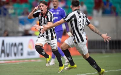 Santos abre vantagem, mas Bahia arranca empate pelo Brasileirão; dê suas notas