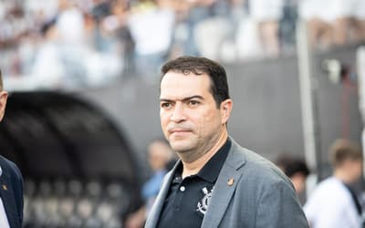 Paz assume conversas, se reúne com o Palmeiras e mira retorno ao MCFFB