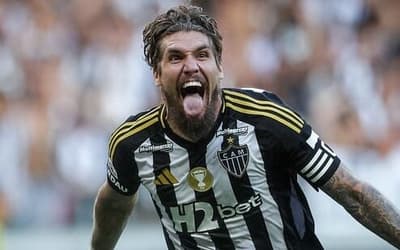 Lyanco vira assunto durante jogo do Atlético-MG: 'Nunca vi'