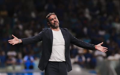 Análise: Artur Jorge soluciona problemas e dá cara de 'time arrumado' ao Cruzeiro