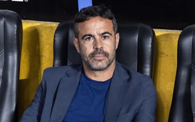 Artur Jorge exalta vitória do Cruzeiro e explica alterações no time titular