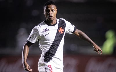 Vasco decide não renovar com Matheus França, que retorna ao Crystal Palace
