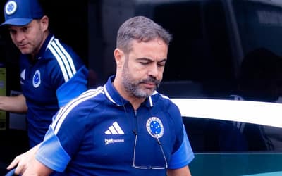 Artur Jorge projeta 'maratona' de jogos do Cruzeiro: 'Temos que pensar no Boca'
