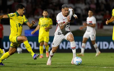 Gol perdido em São Paulo x Mirassol viraliza: 'Inacreditável'